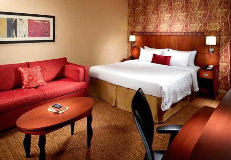 Courtyard By Marriott Atlanta Executive Park/Emory Hotel Exterior foto