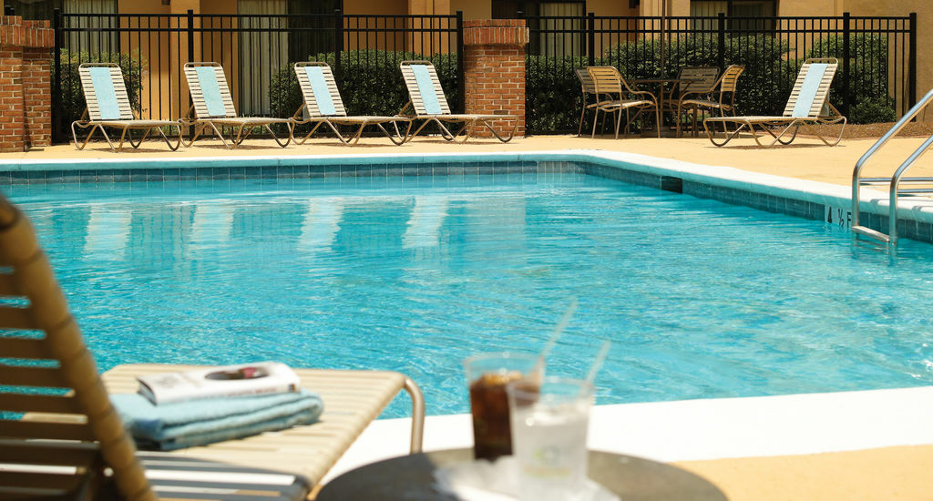 Courtyard By Marriott Atlanta Executive Park/Emory Hotel Exterior foto