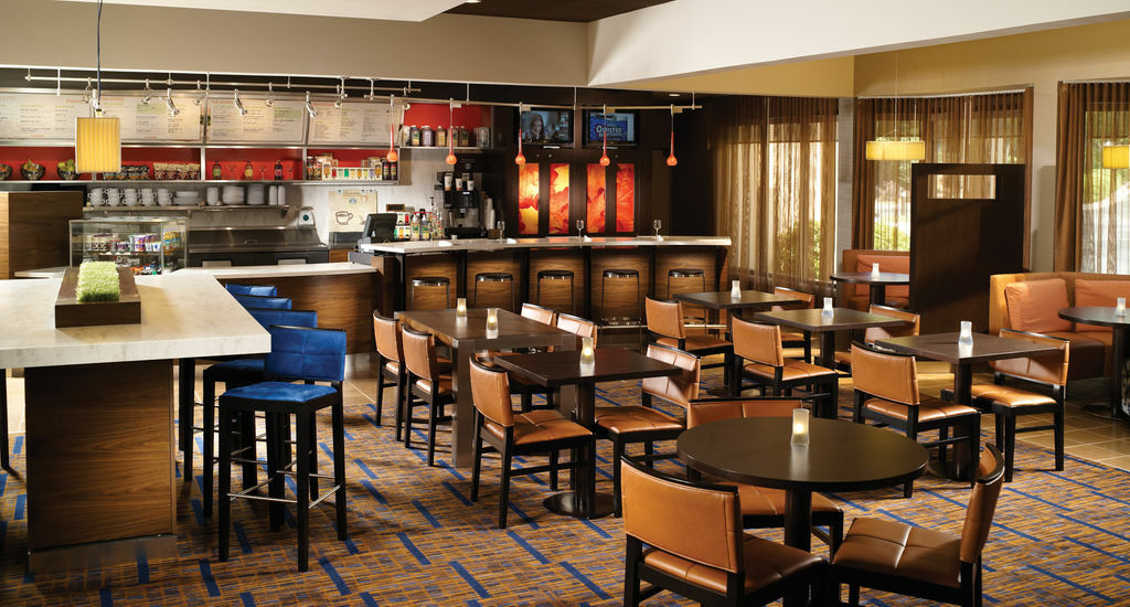 Courtyard By Marriott Atlanta Executive Park/Emory Hotel Exterior foto